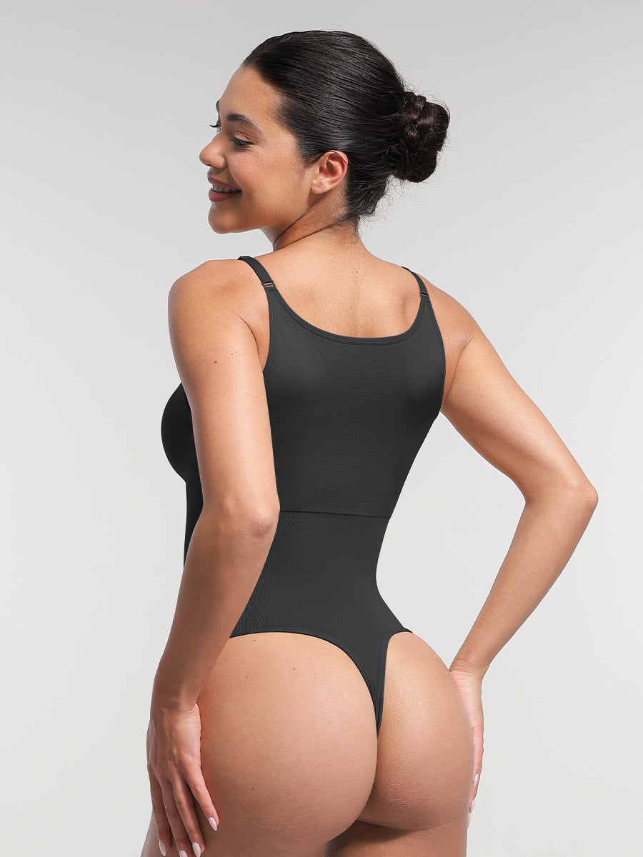 Shaping bodysuit met ingebouwde bh en string