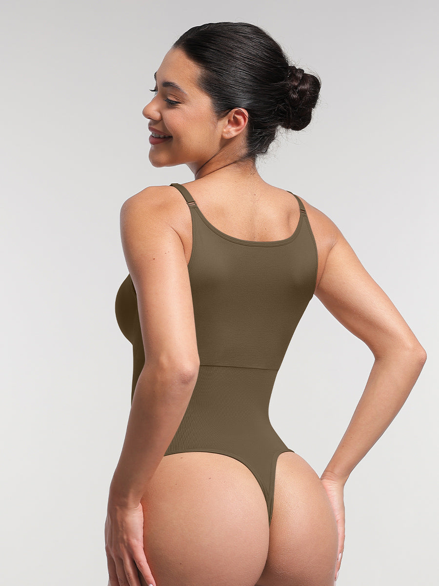 Shaping bodysuit met ingebouwde bh en string